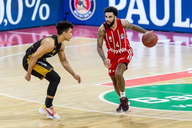 一场足以载 一场足以载